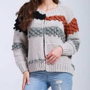 《 Simply Couture 》Chunky Knit Sweater With Poms